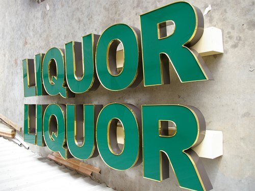 Custom Acrylic Letters in Various Styles - Premium Signage Solutions